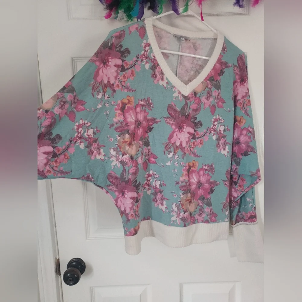 Bound to You Sage and Purple V-neck Dolman - Picture 2 of 3